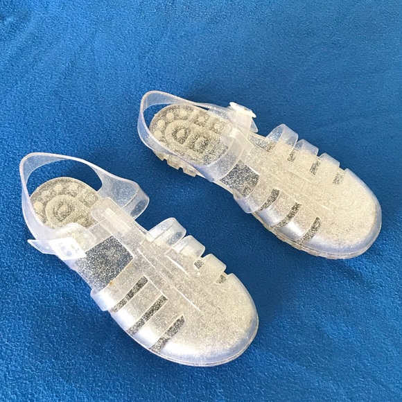 Women’s Clear Jelly Sandals - Picture 8 of 13